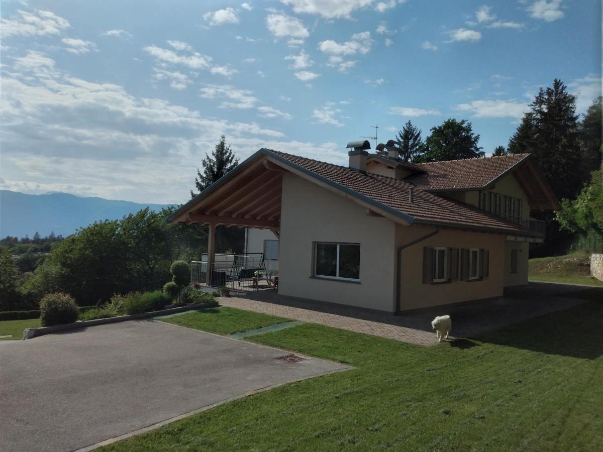 Ciasa Erica - Val Di Non Apartment Predaia Bagian luar foto